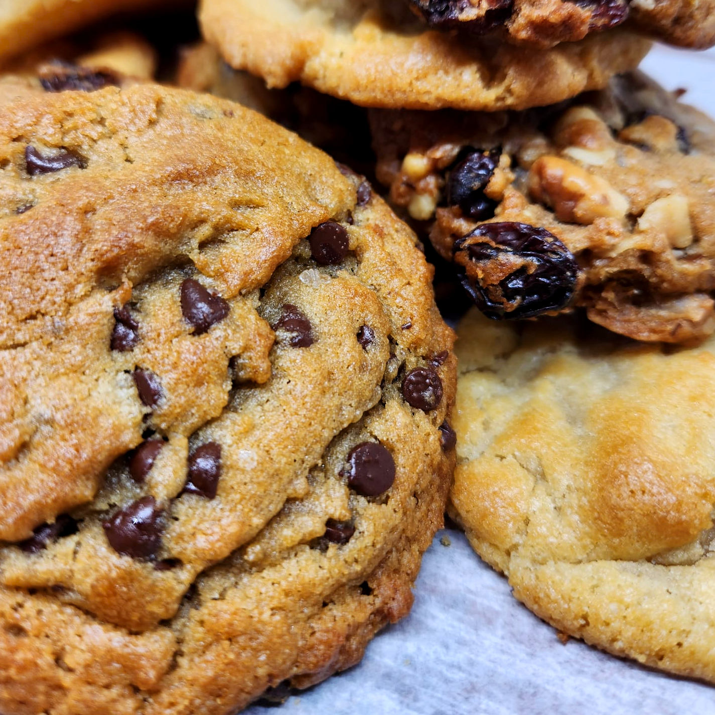 24 cookie box